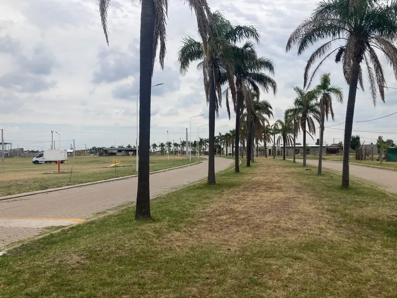 Lote sobre Avenida en Tierra de Sueños Ciudad Náutica - Arroyo Seco