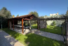 Casa con pileta, galería y parque sobre terreno de 739 m² en Pueblo Esther — imagen 14