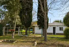 Casa con pileta, galería y parque sobre terreno de 739 m² en Pueblo Esther — imagen 27