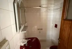 Casa de pasillo con amplio patio y parrillero – Zona Sur de Rosario — imagen 14