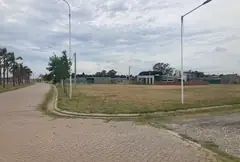 Lote sobre Avenida en Tierra de Sueños Ciudad Náutica - Arroyo Seco — imagen 2