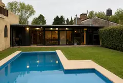Casa de tres dormitorios con pileta y quincho a metros del río — imagen 14